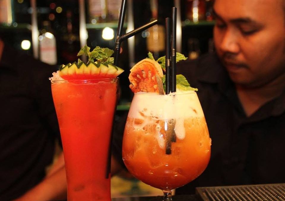 Fresh Juices and Shakes Near Asok Montri Road