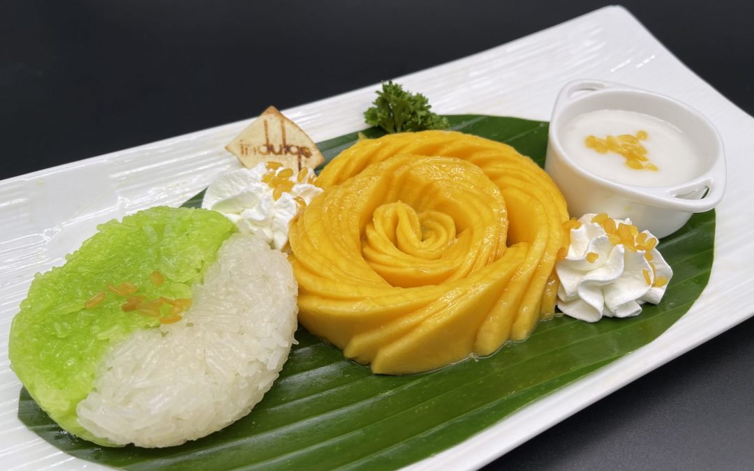 Indulge Restaurant - Thai desserts in Sukhumvit