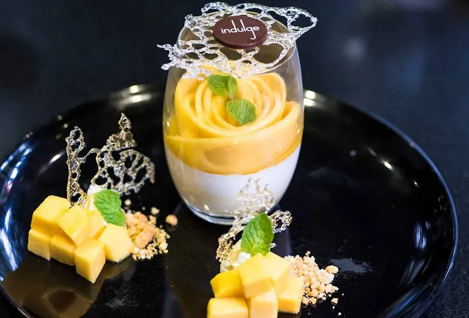 Thai-inspired lemongrass drinks at Indulge Bangkok with refreshing flavors and creative cocktails
