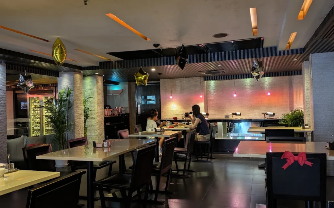 Best family-friendly restaurants in Bangkok for relaxed meals with children.