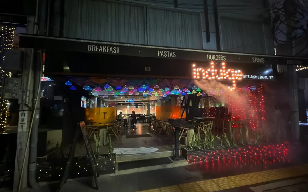 Happy Hour in Bangkok at Indulge Cocktail Bar